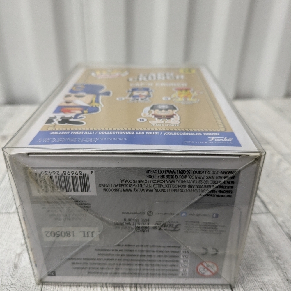 Funko Pop! 14 Cap'n Crunch Vinyl Figure - Blue and Yellow - Picture 6 of 6